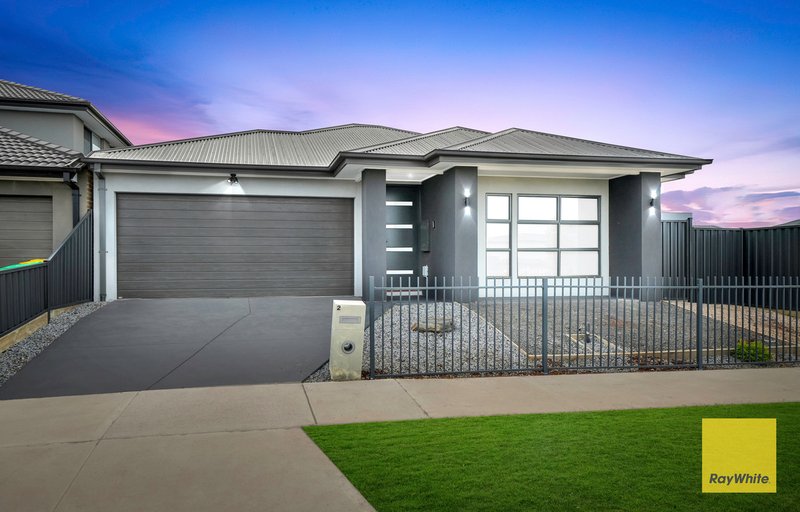 Photo - 2 Derrimut Street, Rockbank VIC 3335 - Image 2