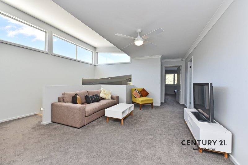 Photo - 2 Devocean Place, Cameron Park NSW 2285 - Image 15