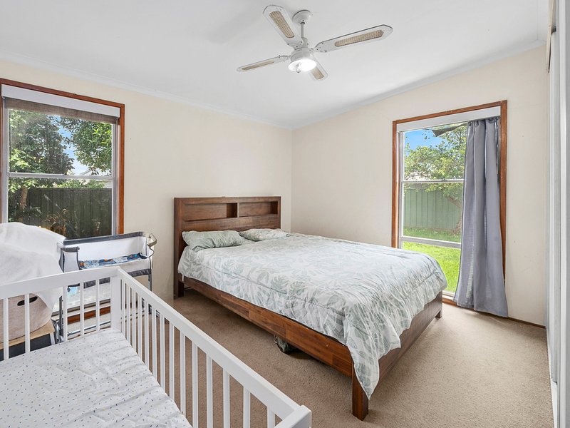 Photo - 2 Devon Court, Shepparton VIC 3630 - Image 9