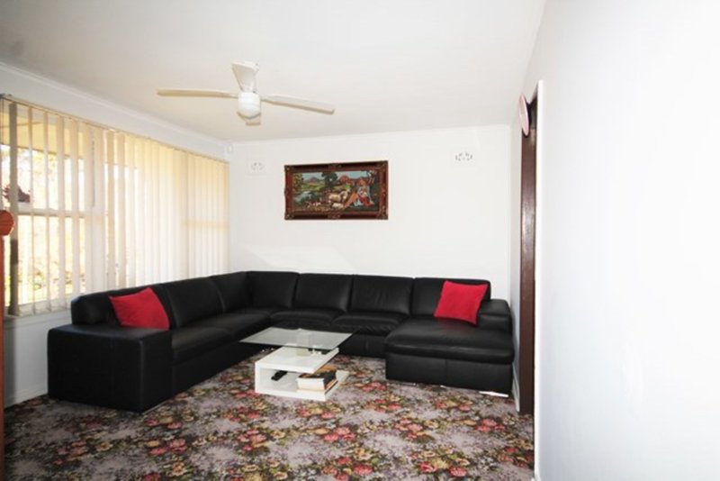 Photo - 2 Devon Pl , Busby NSW 2168 - Image 2