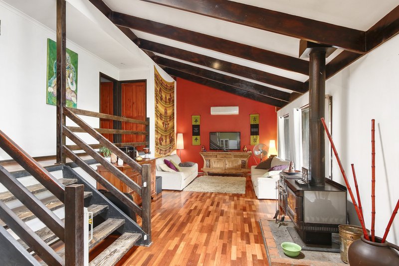 2 Devon Street, Warburton VIC 3799 Real Estate Industry Partners