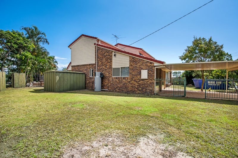 Photo - 2 Diamondcrest Avenue, Deception Bay QLD 4508 - Image 5