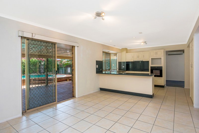 Photo - 2 Diamondcrest Avenue, Deception Bay QLD 4508 - Image 6