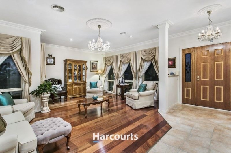 Photo - 2 Dianthus Court, Narre Warren South VIC 3805 - Image 4