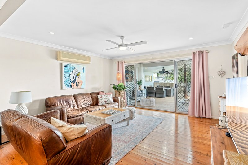 Photo - 2 Dilgara Street, Tugun QLD 4224 - Image 4