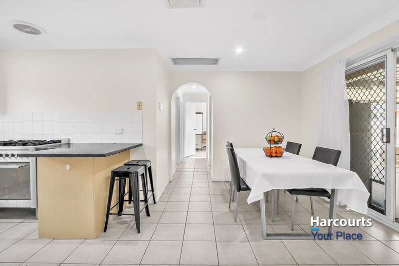 Photo - 2 Dione Court, St Clair NSW 2759 - Image 5