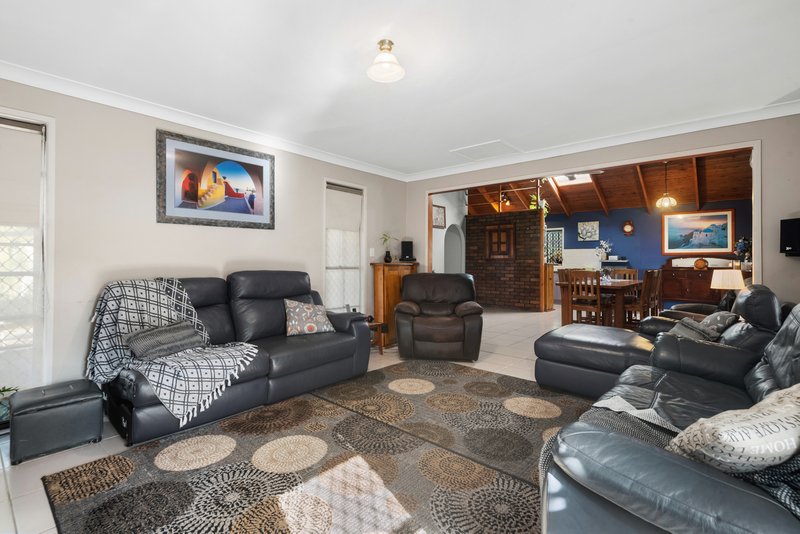 Photo - 2 Dolomite Street, Runcorn QLD 4113 - Image 7