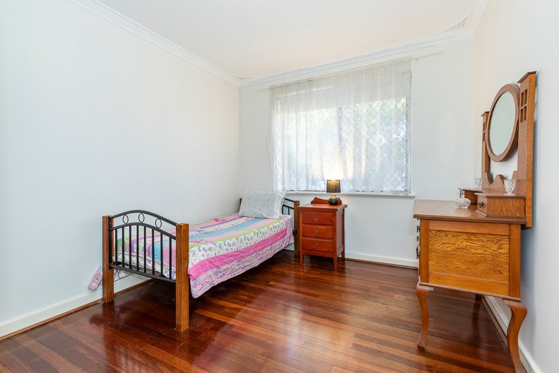 Photo - 2 Dover Street, Mount Hawthorn WA 6016 - Image 12
