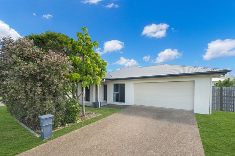 2 Doyles Circuit, Kelso QLD 4815