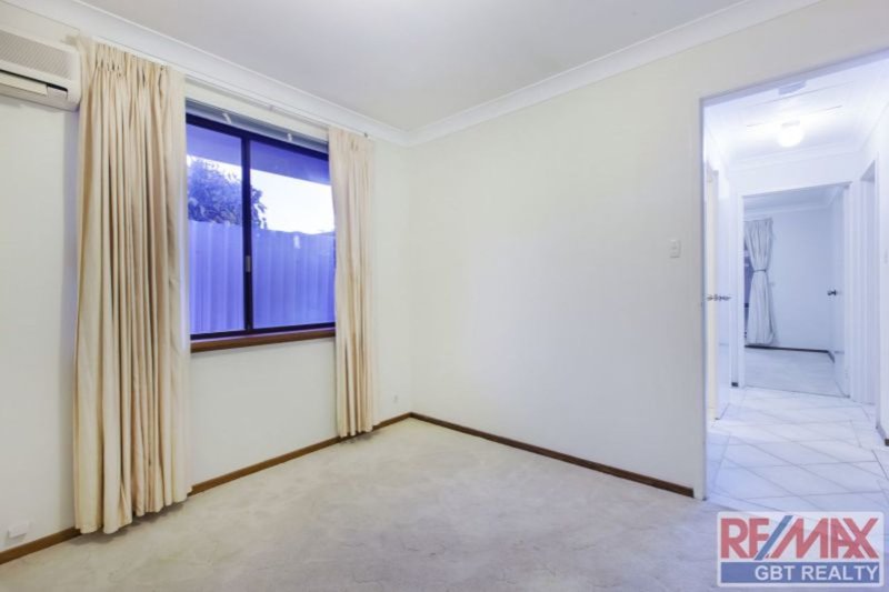 Photo - 2 Dreyfus Place, Dianella WA 6059 - Image 10