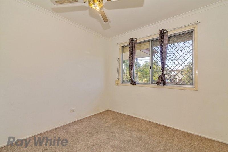 Photo - 2 Driftwood Street, Crestmead QLD 4132 - Image 8