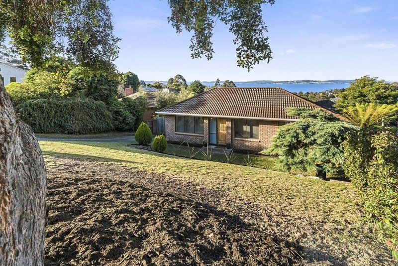 2 Dromana Court, Blackmans Bay TAS 7052