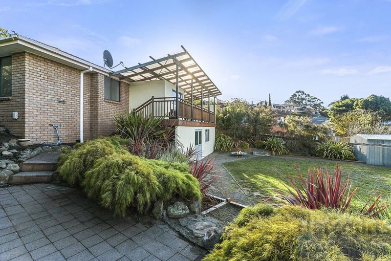 Photo - 2 Dromana Court, Blackmans Bay TAS 7052 - Image 13