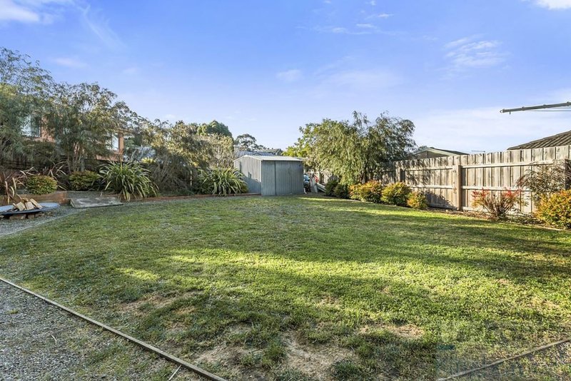 Photo - 2 Dromana Court, Blackmans Bay TAS 7052 - Image 14