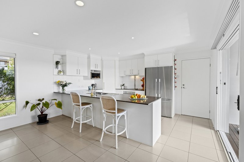 Photo - 2 Drovers Avenue, Gilston QLD 4211 - Image 3