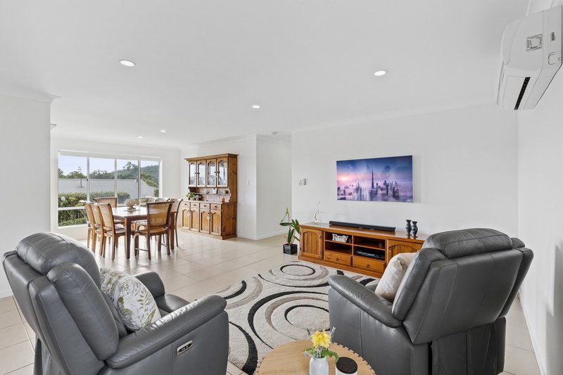 Photo - 2 Drovers Avenue, Gilston QLD 4211 - Image 4
