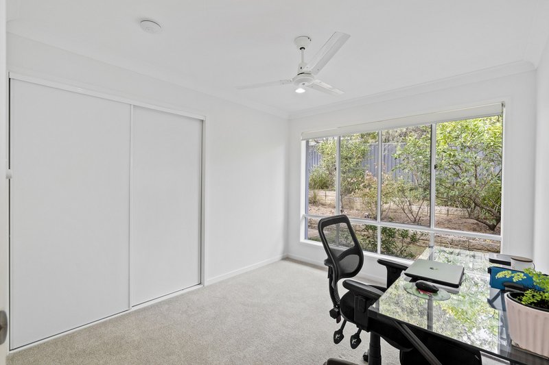 Photo - 2 Drovers Avenue, Gilston QLD 4211 - Image 11