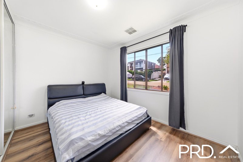 Photo - 2 Drysdale Avenue, Picnic Point NSW 2213 - Image 10
