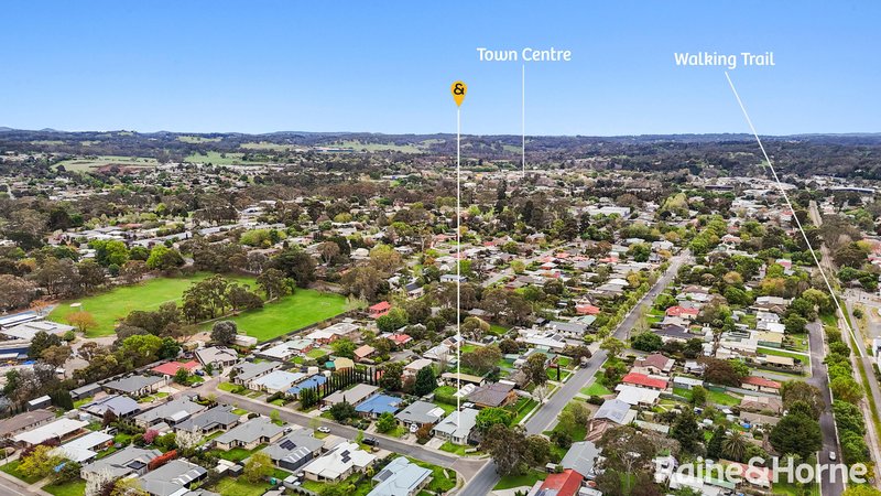 Photo - 2 Duchess Court, Mount Barker SA 5251 - Image 3