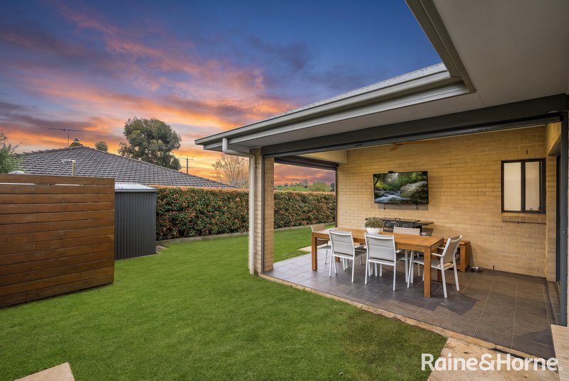 Photo - 2 Duchess Court, Mount Barker SA 5251 - Image 16
