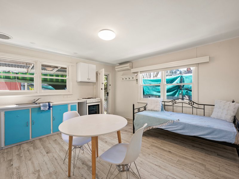 Photo - 2 Duffy Street, Benalla VIC 3672 - Image 8