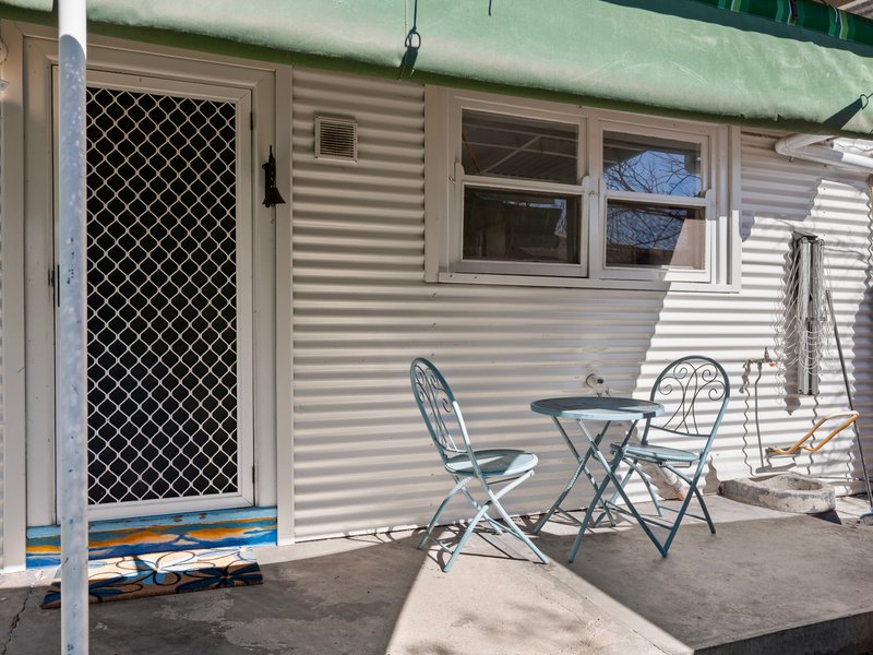 Photo - 2 Duffy Street, Benalla VIC 3672 - Image 12