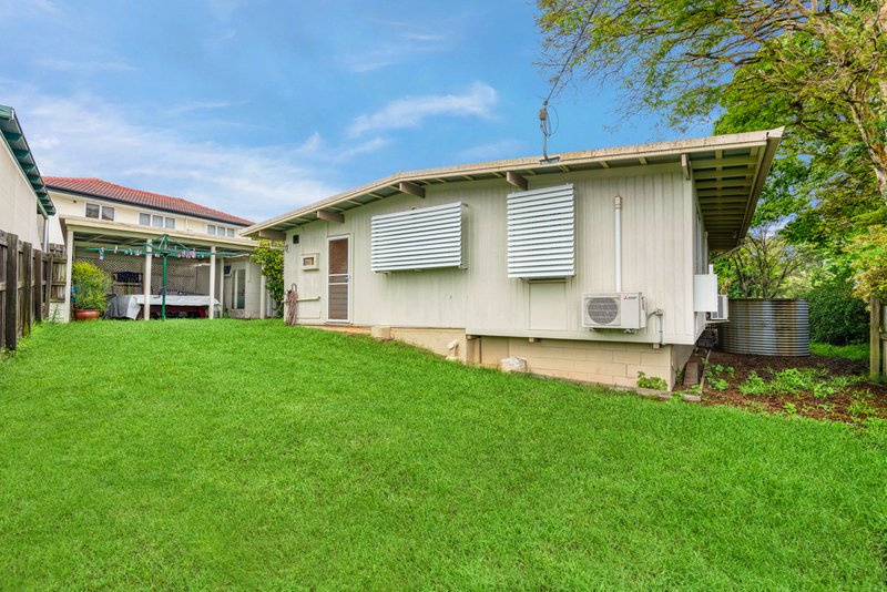 Photo - 2 Dugald Street, Aspley QLD 4034 - Image 10