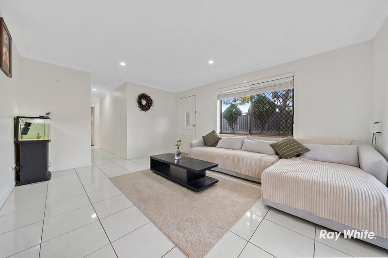 Photo - 2 Dunbar Street, Browns Plains QLD 4118 - Image 2