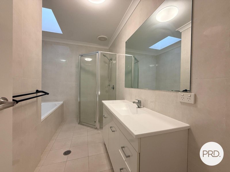 Photo - 2 Dundalli Street, Bonner ACT 2914 - Image 11