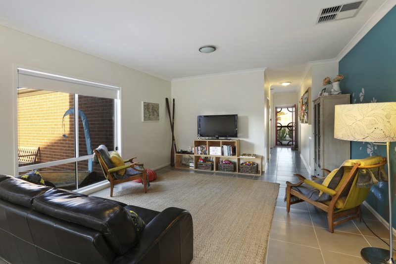 Photo - 2 Dune Street, St Leonards VIC 3223 - Image 4