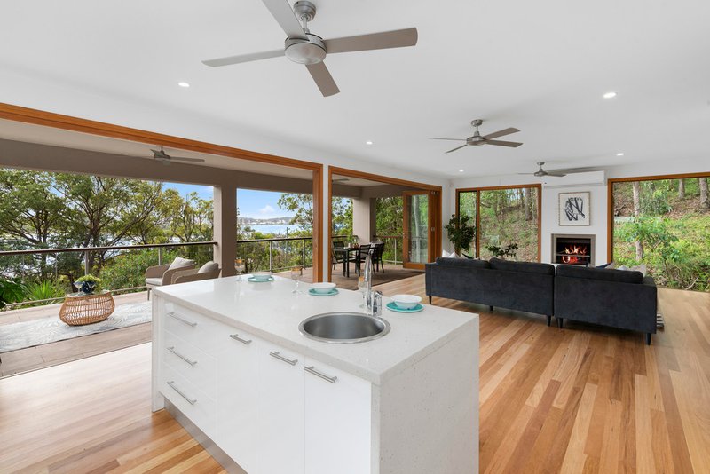 Photo - 2 Duringan Street, Currumbin QLD 4223 - Image 4