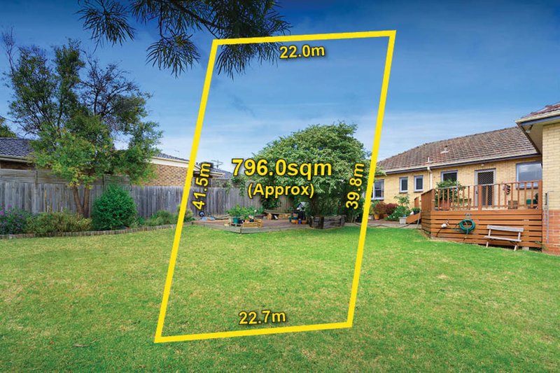 Photo - 2 Durward Avenue, Glen Waverley VIC 3150 - Image 2