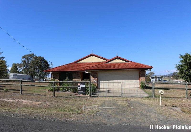 2 Dusky Drive, Lockrose QLD 4342