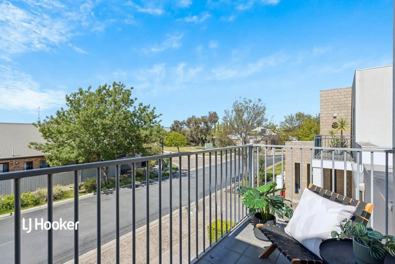 Photo - 2 Dutton Avenue, Mawson Lakes SA 5095 - Image 10