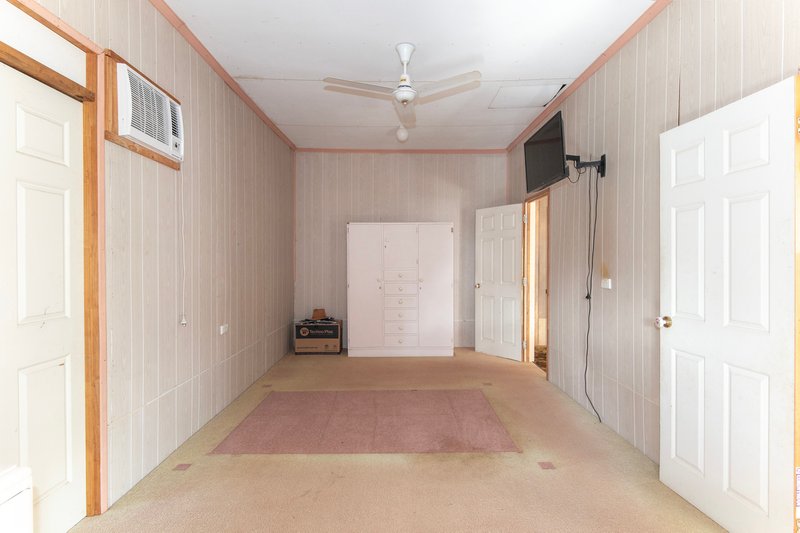 Photo - 2 East Street, Wowan QLD 4702 - Image 9