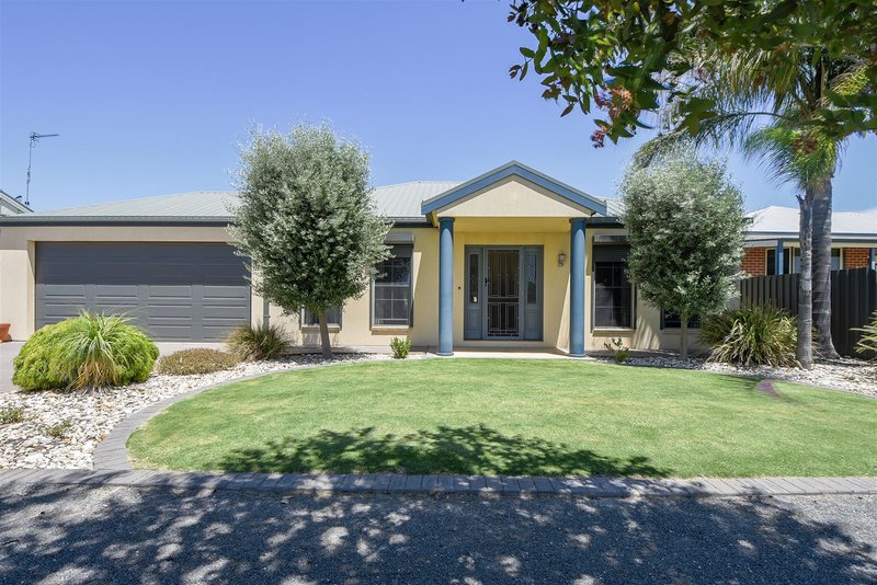 2 Edmonds Court, Horsham VIC 3400