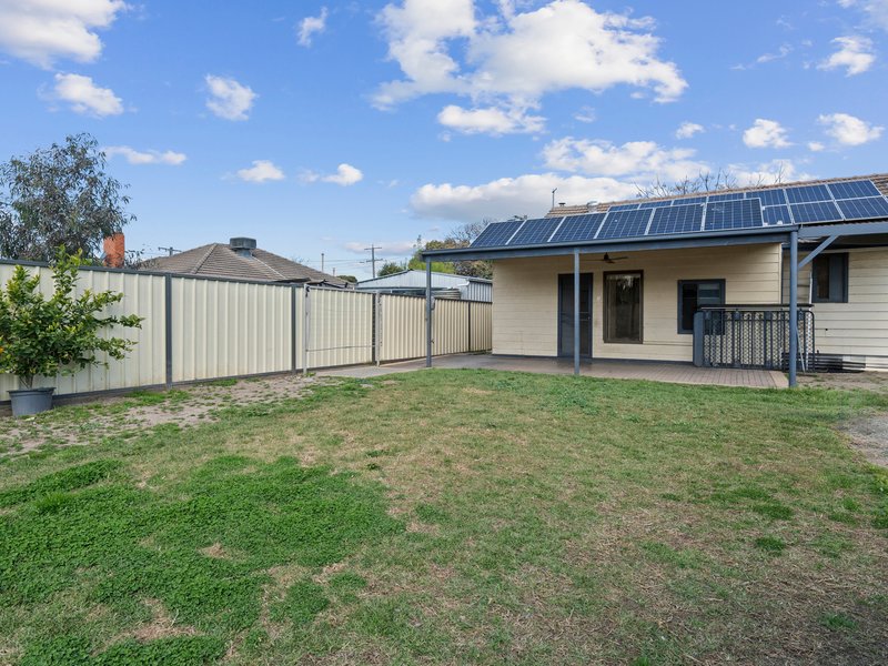 Photo - 2 Edward Street, Benalla VIC 3672 - Image 13