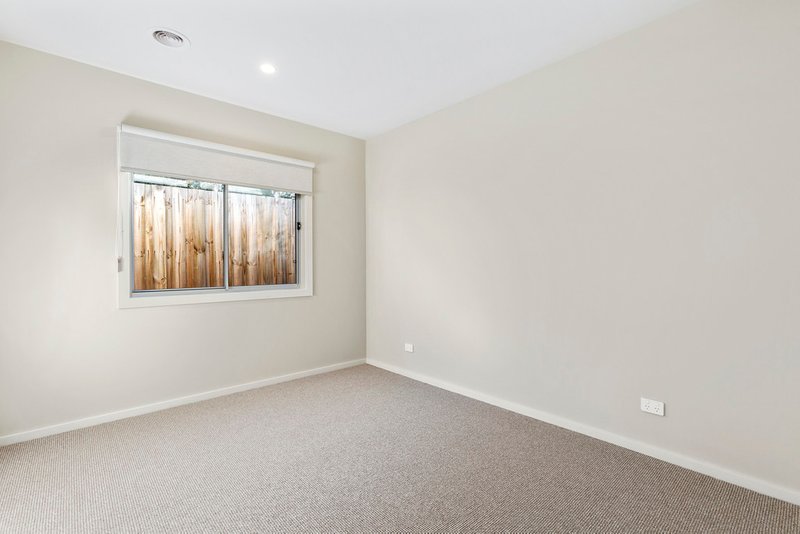 Photo - 2 Edwards Point Road, St Leonards VIC 3223 - Image 6