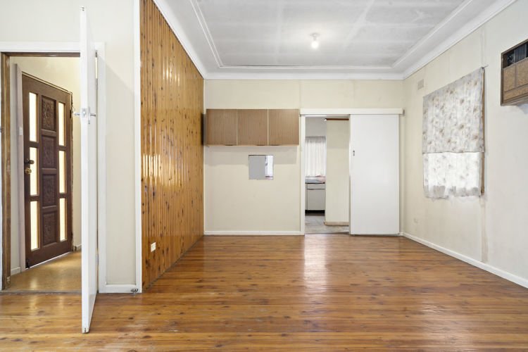 Photo - 2 Eggleton Street, Blacktown NSW 2148 - Image 4