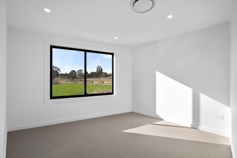 Photo - 2 Eighteenth Avenue, Austral NSW 2179 - Image 12