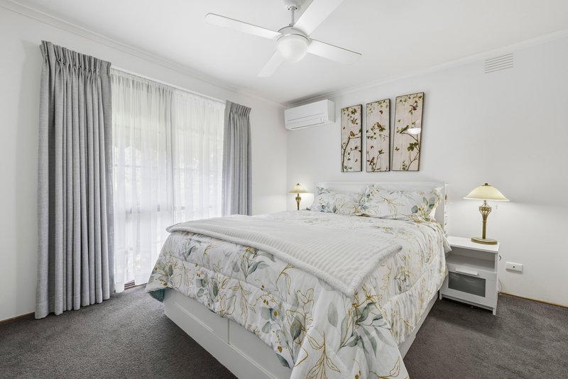 Photo - 2 El Greco Court, Scoresby VIC 3179 - Image 16