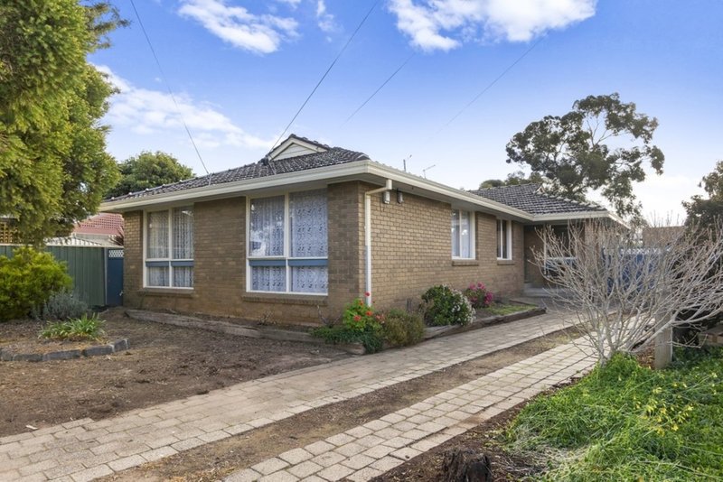 Photo - 2 Eldan Drive, Werribee VIC 3030 - Image 12