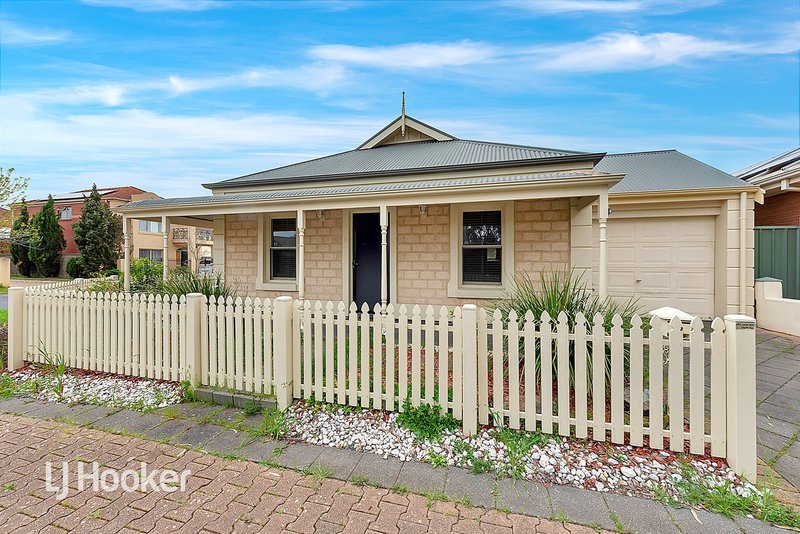 2 Elder Circuit, Mawson Lakes SA 5095