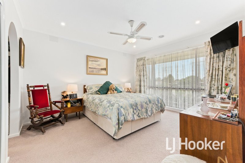 Photo - 2 Elizabeth Court, Pakenham VIC 3810 - Image 11