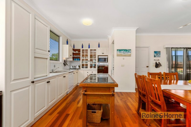 Photo - 2 Elizabeth Street, Pottsville NSW 2489 - Image 4