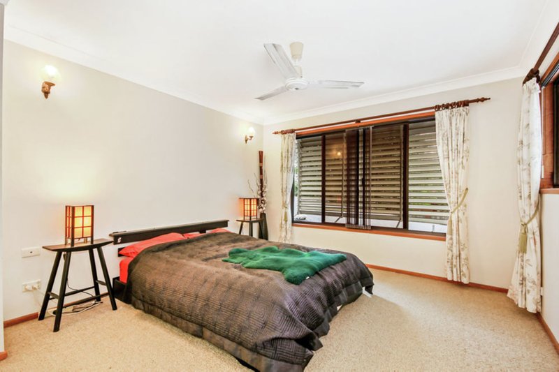 Photo - 2 Elm Drive, Murrumba Downs QLD 4503 - Image 13