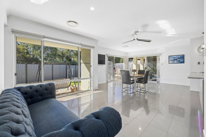 Photo - 2 Elmore Street, Ormeau QLD 4208 - Image 6