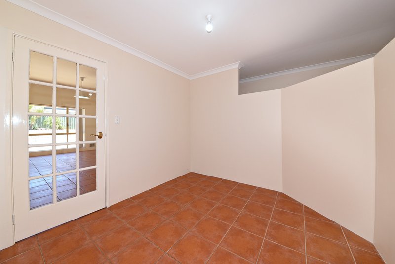 Photo - 2 Elvina Rise, Clarkson WA 6030 - Image 4