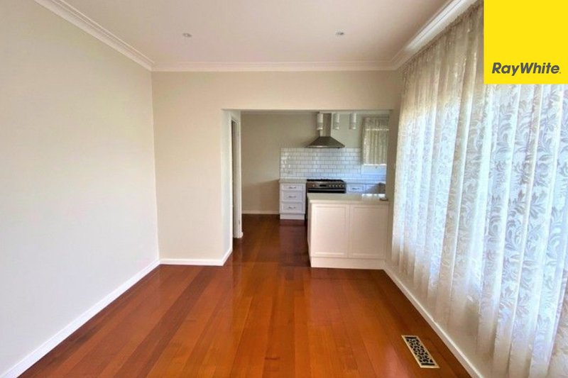 Photo - 2 Emil Court, Melton VIC 3337 - Image 2