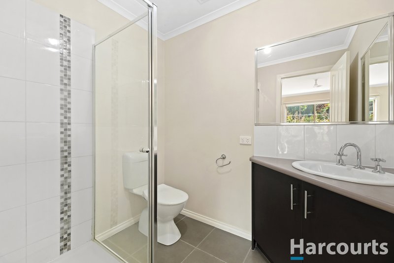 Photo - 2 Emma Close, Drouin VIC 3818 - Image 10